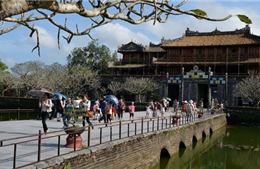 Huế hút du khách dịp 30/4